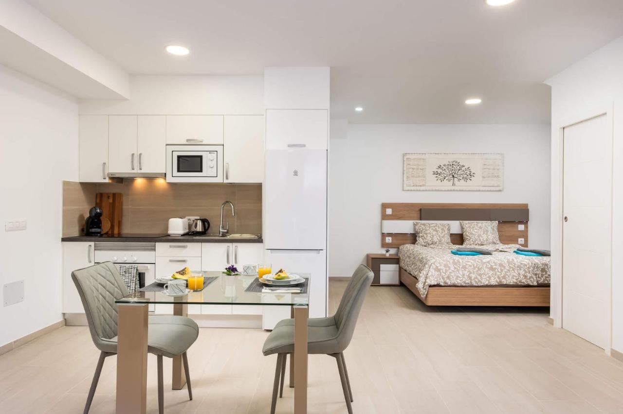 אדחה Villa Isotta By Villa Plus מראה חיצוני תמונה