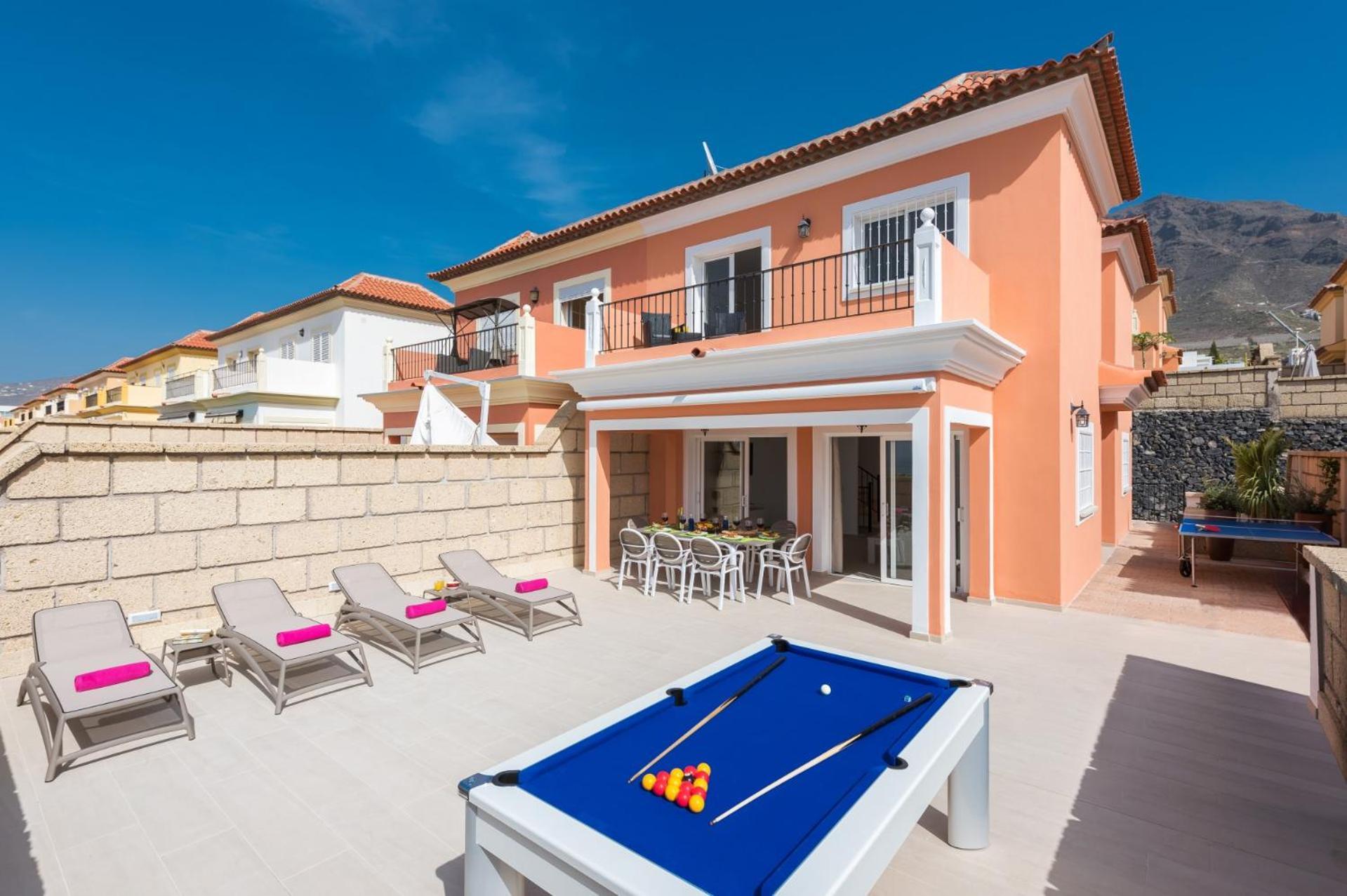 אדחה Villa Isotta By Villa Plus מראה חיצוני תמונה